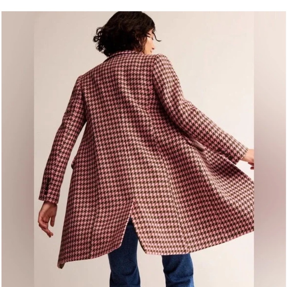 Boden Canterbury Printed Coat in Pink and Khaki Dogstooth - Picture 2 of 6